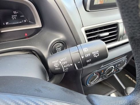 Used 2016 MAZDA MAZDA3 i Sport w/ Preferred Equipment Package FWD image 22