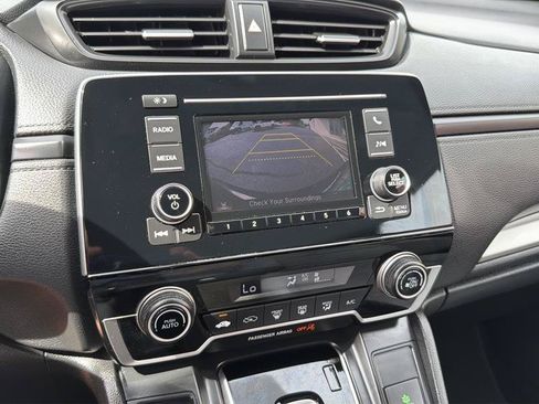 Used 2017 Honda CR-V LX image 19