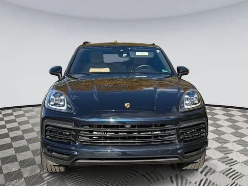 Used 2021 Porsche Cayenne image 6