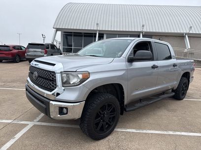 Used 2019 Toyota Tundra SR5 w/ SR5 Upgrade Package