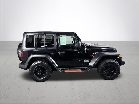 Used 2020 Jeep Wrangler Sport AWD/4WD image 5