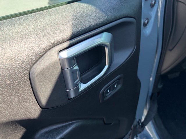 New 2026 Jeep Gladiator Sport AWD/4WD image 12