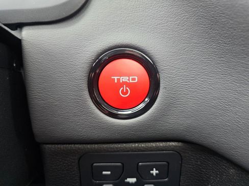 New 2026 Toyota Sequoia Platinum image 33