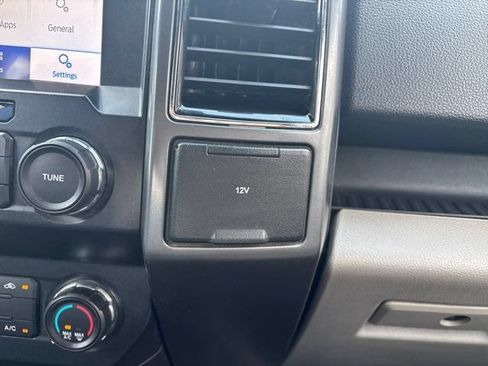 Used 2019 Ford F150 XLT AWD/4WD image 32