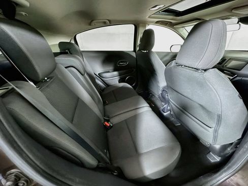 Used 2019 Honda HR-V EX image 26