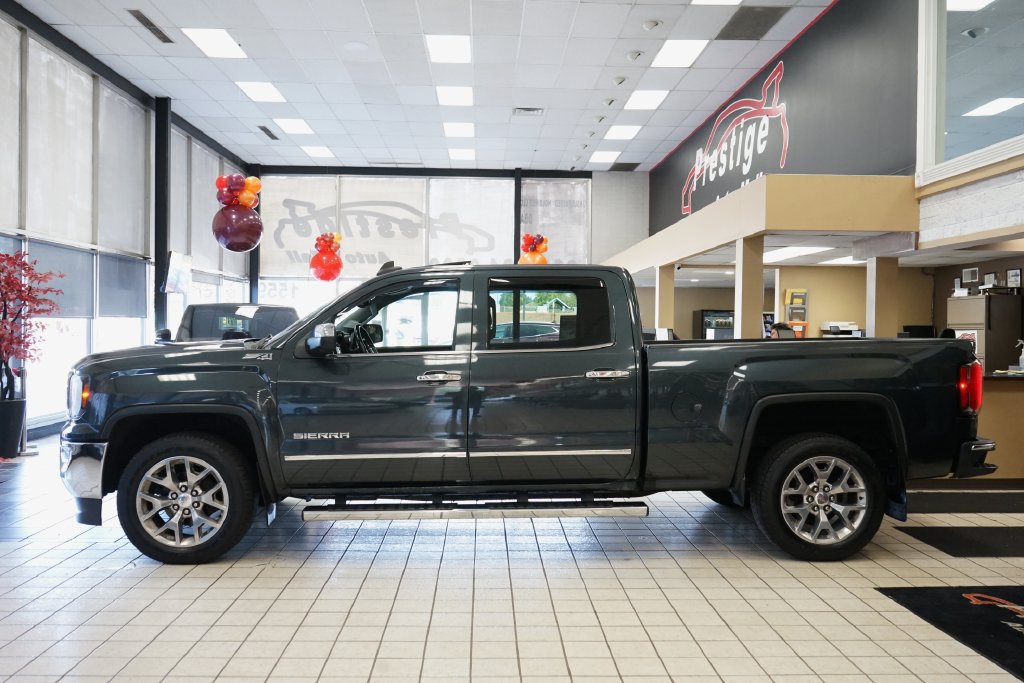 Used 2018 GMC Sierra 1500 SLT AWD/4WD image 3