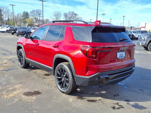 Used 2026 GMC Terrain Elevation w/ Black Edition FWD image 27