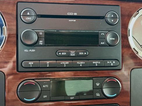 Used 2008 Ford F350 King Ranch image 13