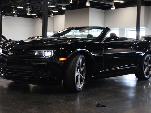 Used 2014 Chevrolet Camaro SS w/ RS Package image 3