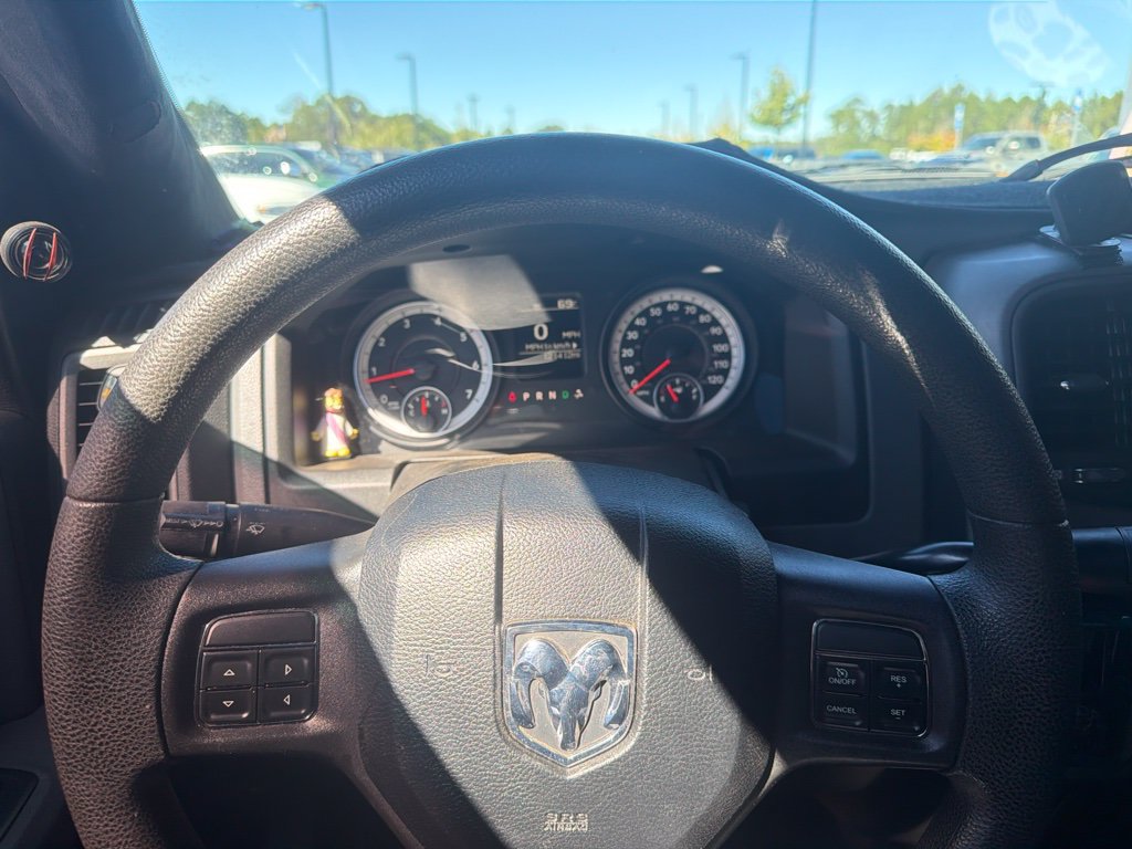 Used 2013 RAM 1500 Express RWD image 2