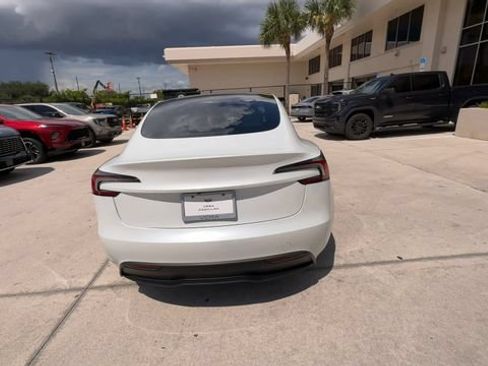 Used 2025 Tesla Model 3 Long Range RWD image 12