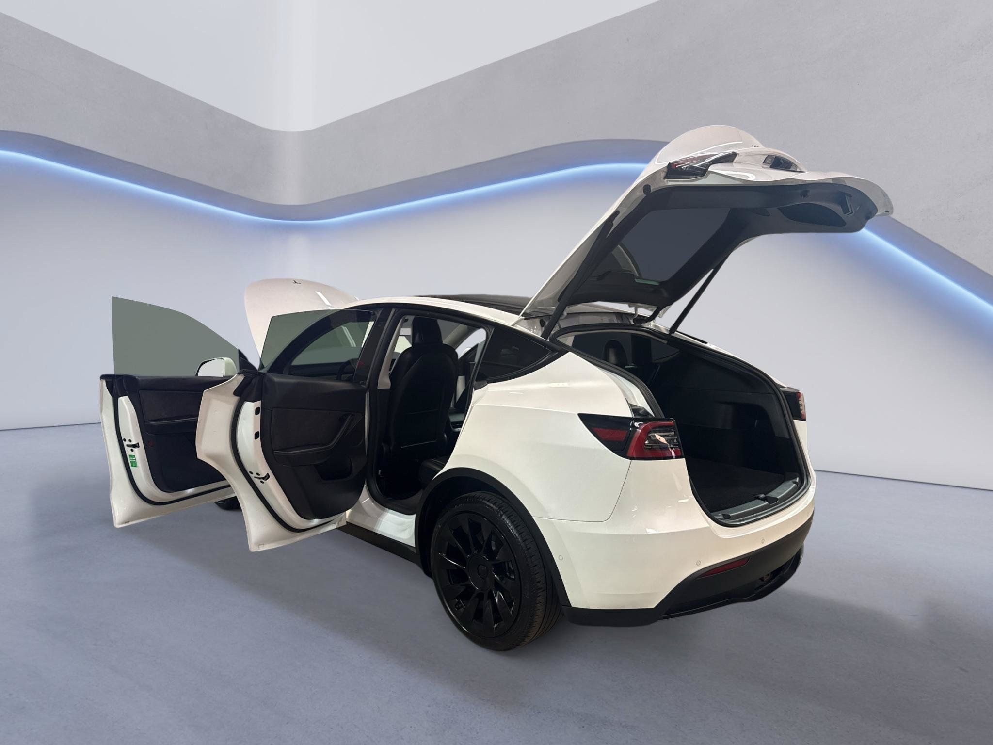 Used 2022 Tesla Model Y Long Range AWD/4WD image 12
