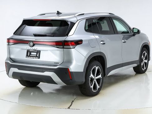 New 2026 Volkswagen Tiguan SE image 47