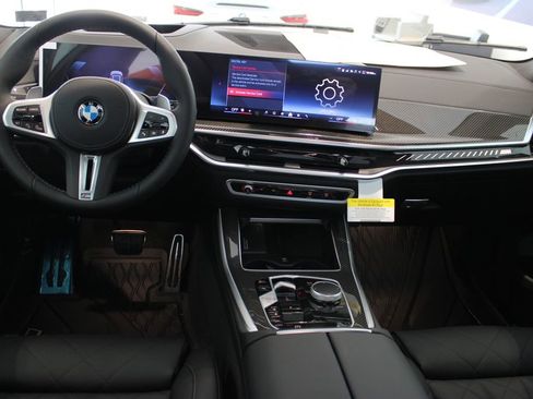 New 2026 BMW X5 M60i w/ Climate Comfort Package image 5