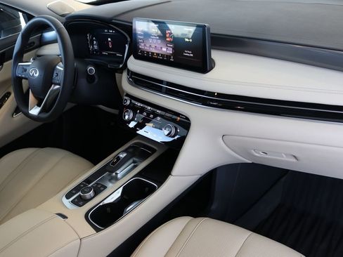 Certified 2025 INFINITI QX60 Luxe image 47