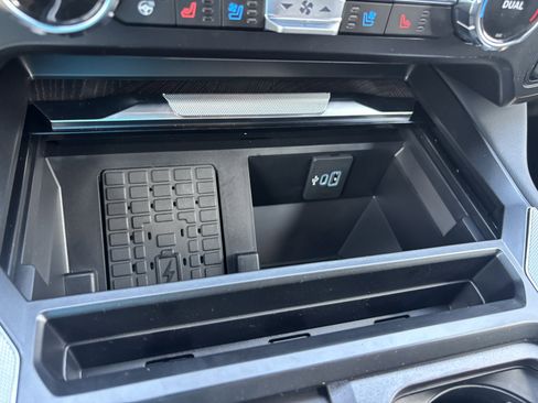 New 2025 Ford F250 Platinum AWD/4WD image 23