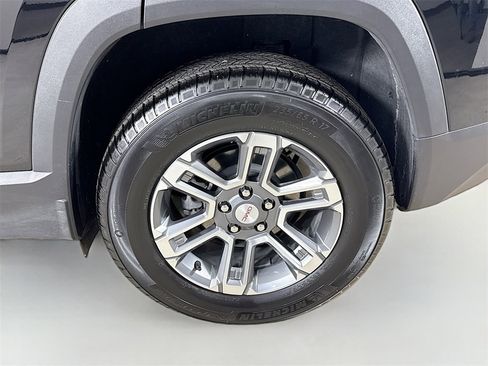 Used 2025 GMC Terrain Elevation image 29