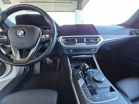 Used 2023 BMW 430i Convertible RWD image 16