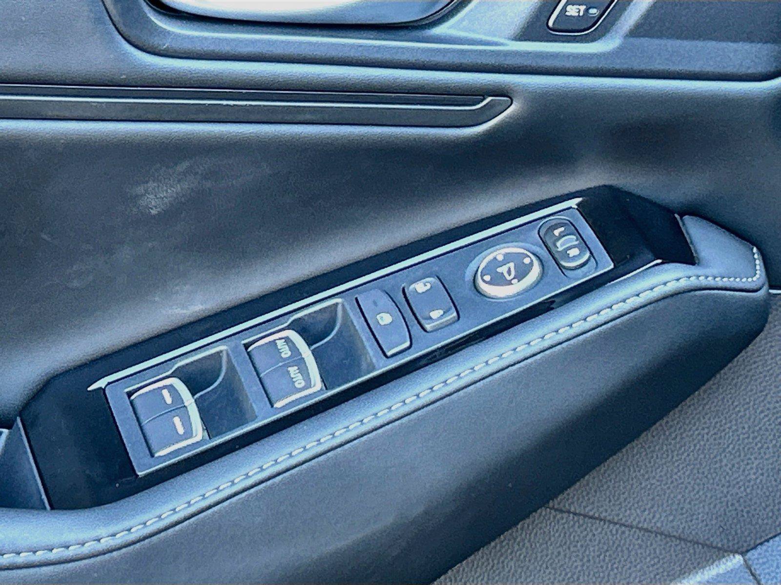 Used 2024 Honda Accord Touring image 24