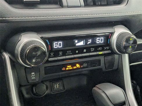 Used 2024 Toyota RAV4 AWD Hybrid image 21