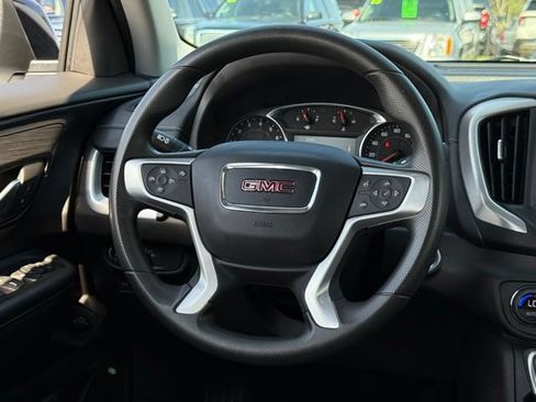 Used 2024 GMC Terrain SLE w/ Driver Convenience Package AWD/4WD image 6