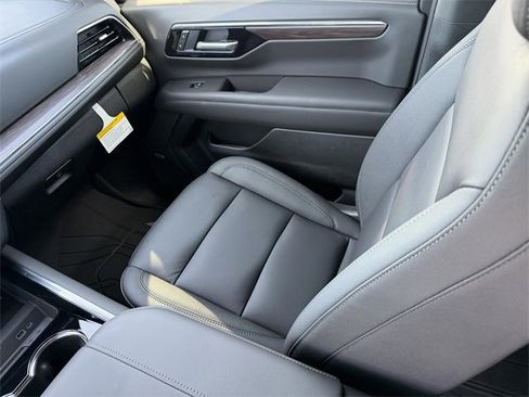 New 2026 Chevrolet Tahoe LT w/ Comfort Package image 13