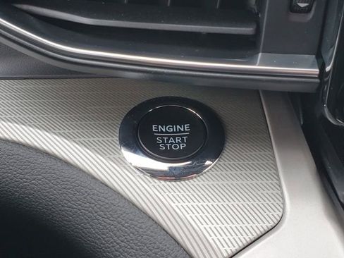 Used 2023 Ford Explorer XLT w/ Equipment Group 202A image 24