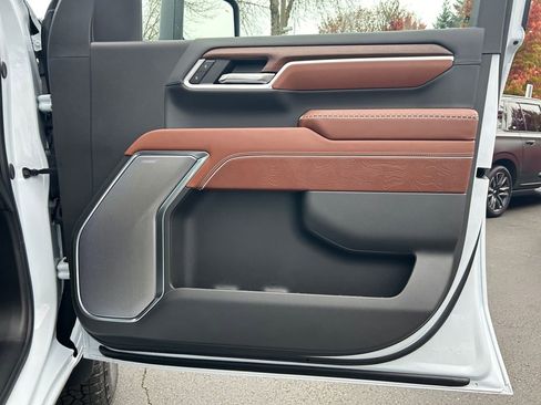 New 2026 GMC Sierra 2500 Denali Ultimate image 25