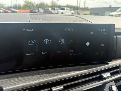 Used 2025 Hyundai Santa Fe Limited FWD image 17