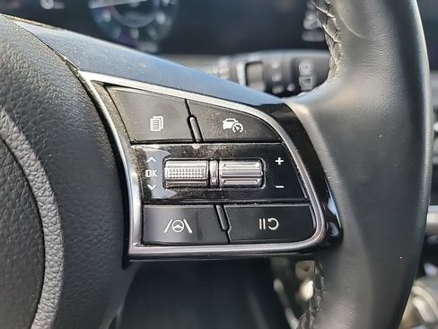 Certified 2024 Kia Seltos S FWD image 18