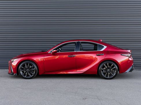 Used 2025 Lexus IS 350 F Sport w/ Navigation Package image 2