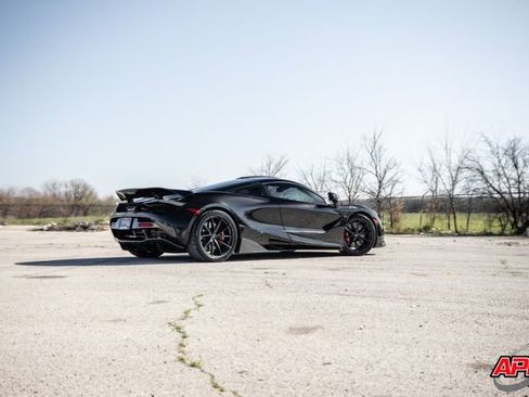 Used 2019 McLaren 720S image 21