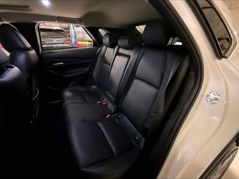 Used 2025 MAZDA CX-30 AWD 2.5 S w/ Preferred Package image 19