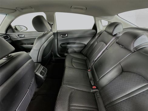 Used 2017 Kia Optima EX image 33