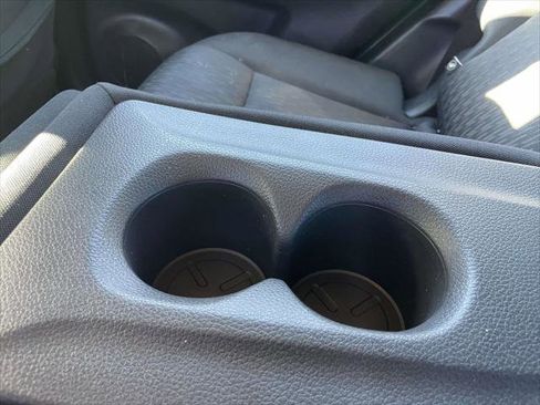 Used 2020 Nissan Rogue S image 10