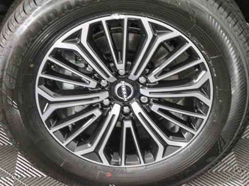 New 2026 Nissan Armada Platinum image 12