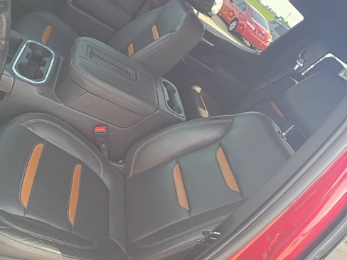 Used 2021 GMC Sierra 1500 AT4 w/ AT4 Value Package AWD/4WD image 21