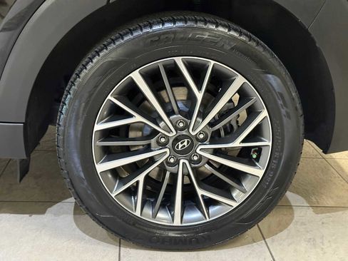 Used 2019 Hyundai Tucson Ultimate w/ Cargo Package image 8