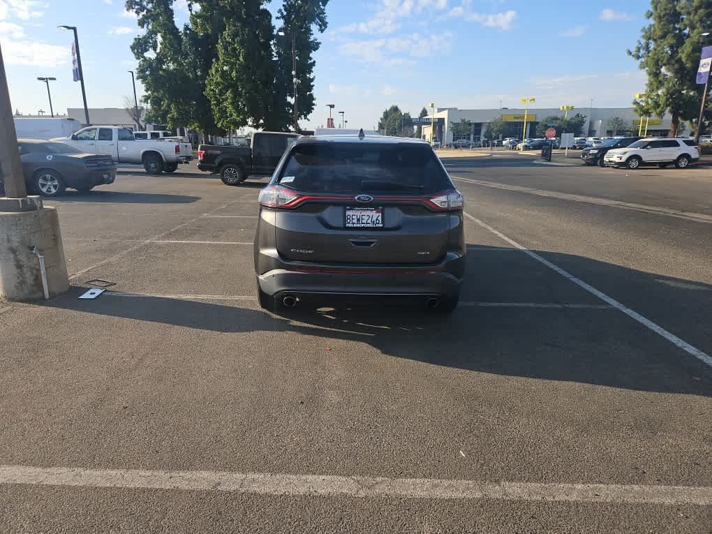 Used 2018 Ford Edge SEL w/ Equipment Group 201A FWD image 6
