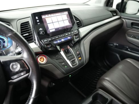 Used 2018 Honda Odyssey EX-L image 19