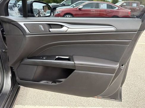Used 2015 Ford Fusion Energi Titanium w/ Driver Assist Package FWD image 14