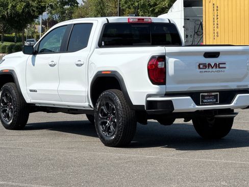 New 2025 GMC Canyon Elevation w/ Convenience Package image 7