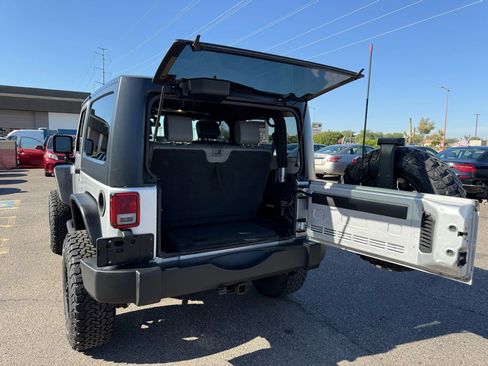 Used 2009 Jeep Wrangler X image 47