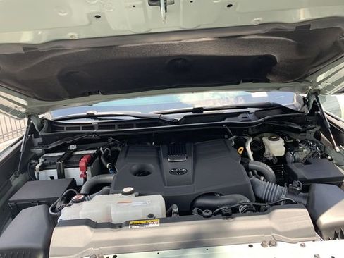 Used 2024 Toyota Tundra Platinum RWD image 16