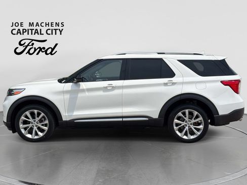 Used 2023 Ford Explorer Platinum w/ Technology Package AWD/4WD image 8