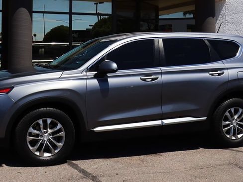 Used 2019 Hyundai Santa Fe SE AWD/4WD image 7