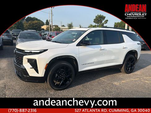 Used 2024 Chevrolet Traverse RS AWD/4WD image 1