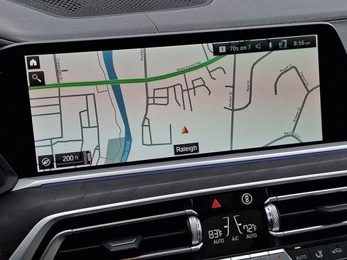 Used 2022 BMW X7 xDrive40i w/ Executive Package image 23