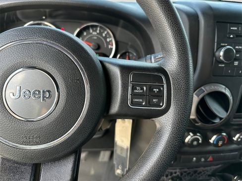 Used 2016 Jeep Wrangler Unlimited Sport image 20