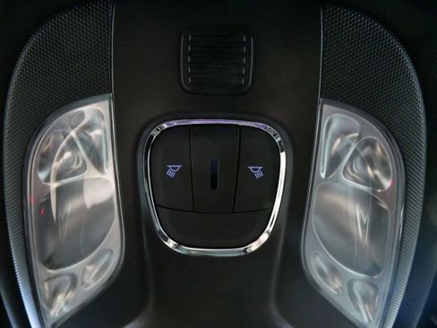 Used 2024 Jeep Compass Latitude image 46